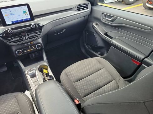 Certified 2024 Ford Escape Active AWD/4WD image 26