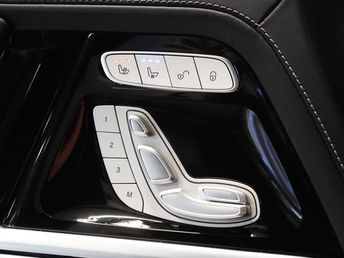 Certified 2026 Mercedes-Benz G 63 AMG 4MATIC image 28