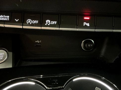 Used 2023 Audi A4 2.0T Premium Plus w/ Premium Plus Package image 34