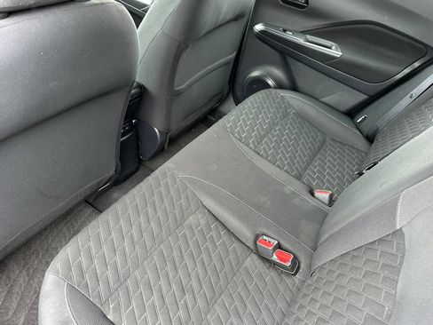 Used 2021 Nissan Kicks S FWD image 12