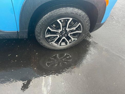 Used 2025 Chevrolet TrailBlazer ACTIV w/ Convenience Package image 30