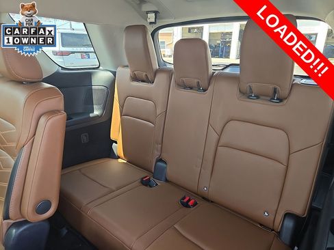 Used 2023 Nissan Pathfinder Platinum AWD/4WD image 11