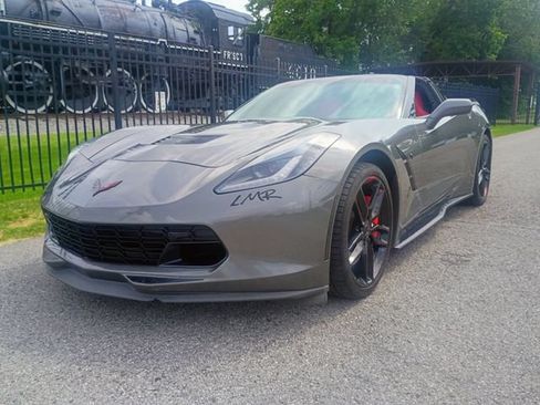 Used 2016 Chevrolet Corvette Stingray Coupe w/ 2LT Preferred Equipment Group RWD image 6
