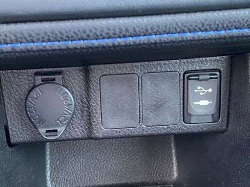 Certified 2018 Toyota Corolla SE w/ Carpet Mat Package (TMS) FWD image 20