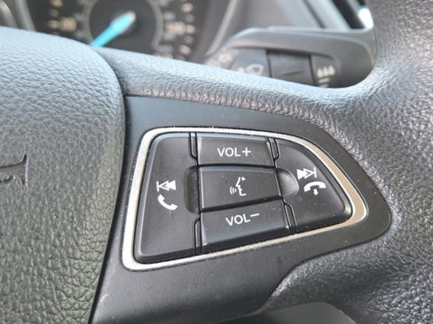 Used 2017 Ford Escape S FWD image 29