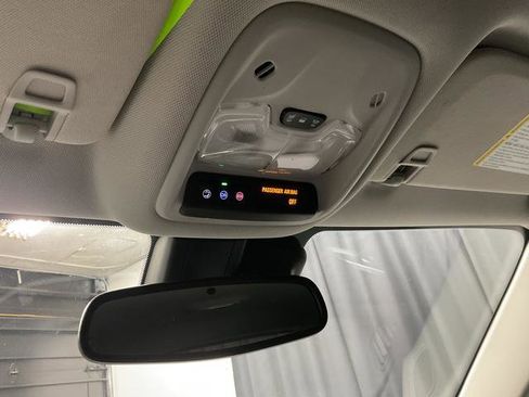 Used 2023 Chevrolet TrailBlazer LT w/ Convenience Package image 26