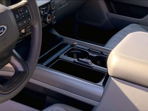 Used 2026 Ford F250 XLT w/ FX4 Off-Road Package image 15