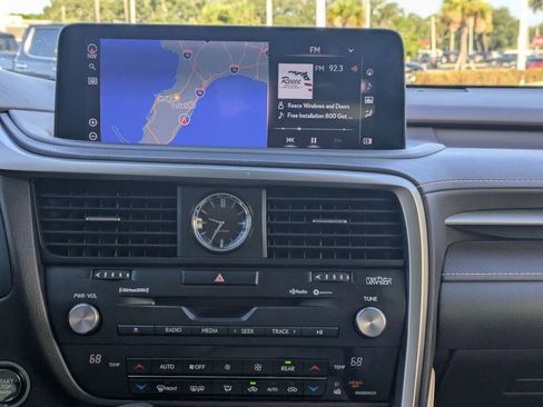 Used 2020 Lexus RX 350L Luxury image 19