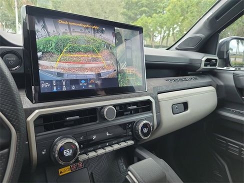 Used 2024 Toyota Tacoma Limited image 20