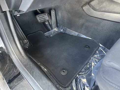 Used 2022 Chevrolet Camaro LS image 26