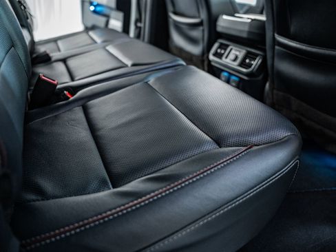 Used 2023 Ford F150 Lariat w/ Equipment Group 502A High image 39