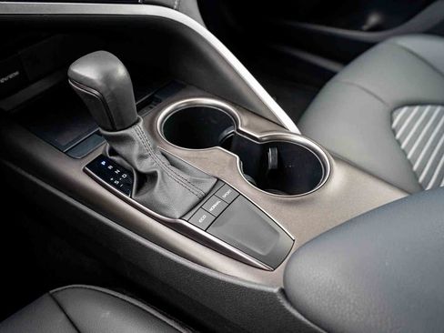New 2026 Toyota RAV4 XSE AWD/4WD image 21