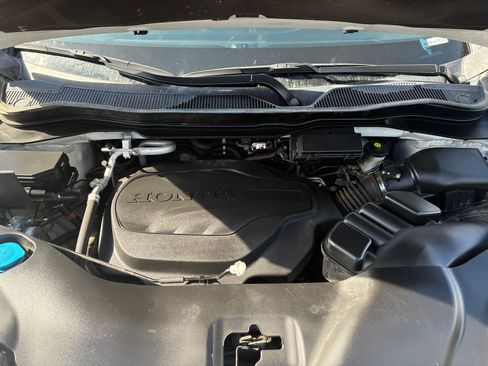 Used 2021 Honda Pilot Touring image 34