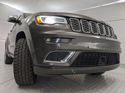 Used 2018 Jeep Grand Cherokee Summit image 29