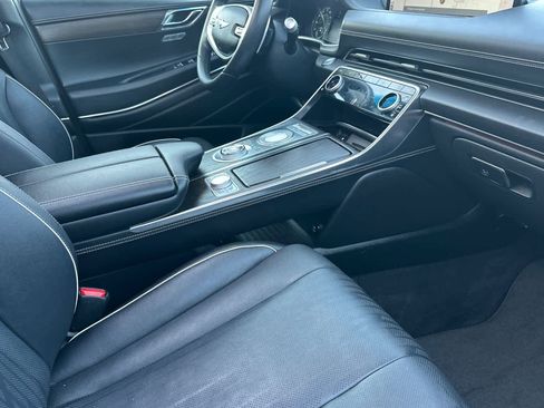 Used 2021 Genesis GV80 3.5T Advanced + image 16