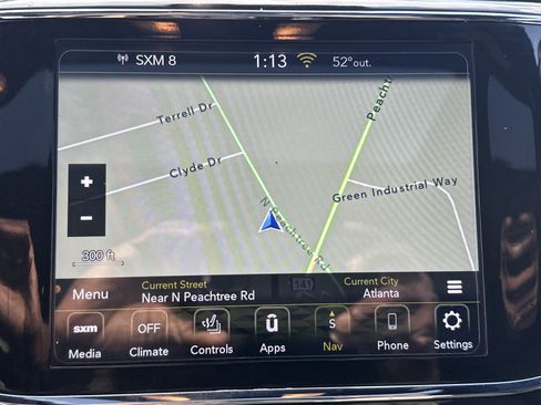 Used 2022 Jeep Grand Cherokee Laredo X image 32