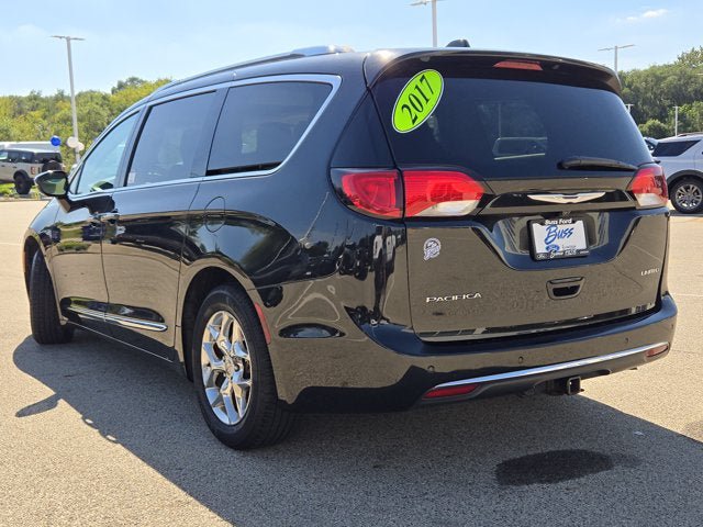 Used 2017 Chrysler Pacifica Limited FWD image 15