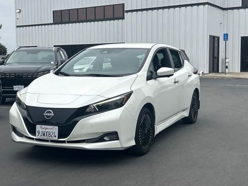 Used 2023 Nissan Leaf SV Plus FWD image 1
