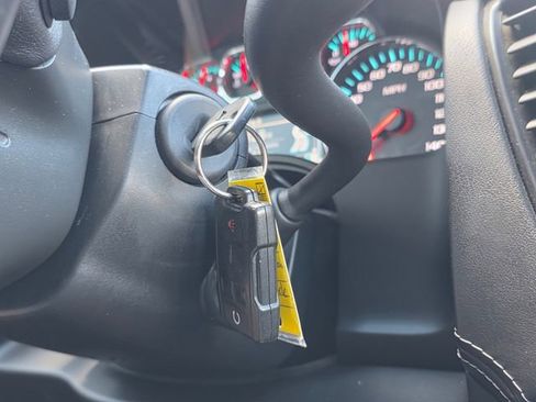 Used 2016 Chevrolet Suburban LT image 31