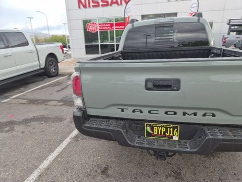 Used 2023 Toyota Tacoma TRD Off-Road image 29