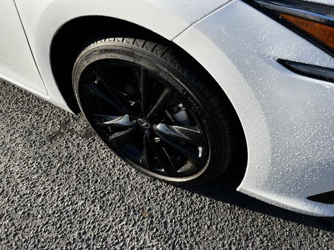 Certified 2024 Lexus ES 350 F Sport w/ Accessory Package (Z2) FWD image 11