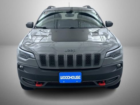 Used 2019 Jeep Cherokee Trailhawk w/ Comfort/Convenience Group image 2