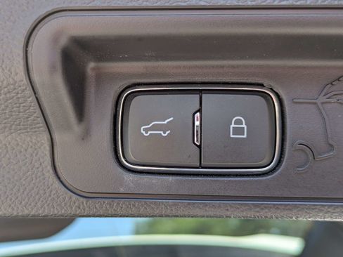 Used 2022 Ford Explorer Timberline AWD/4WD image 16