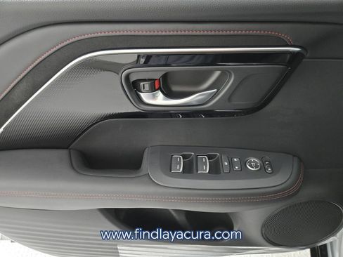 Used 2025 Acura ADX A-Spec image 18