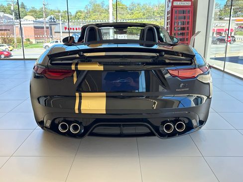 New 2024 Jaguar F-TYPE R image 4