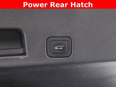 Used 2025 GMC Acadia AT4 image 29