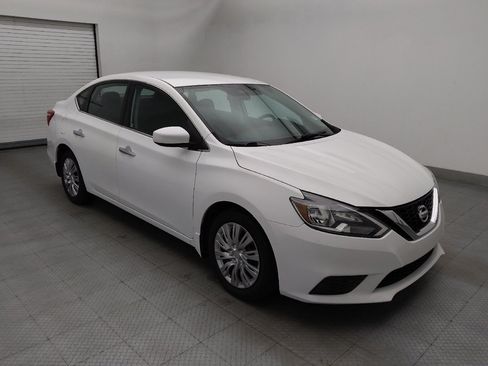 Used 2017 Nissan Sentra SV FWD image 13
