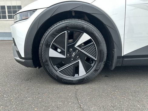 Certified 2026 Hyundai Ioniq 5 SEL AWD/4WD image 11