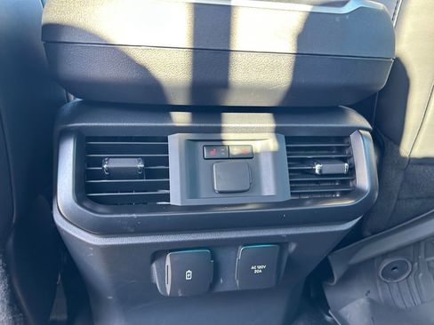 Used 2025 Ford F150 Raptor AWD/4WD image 35