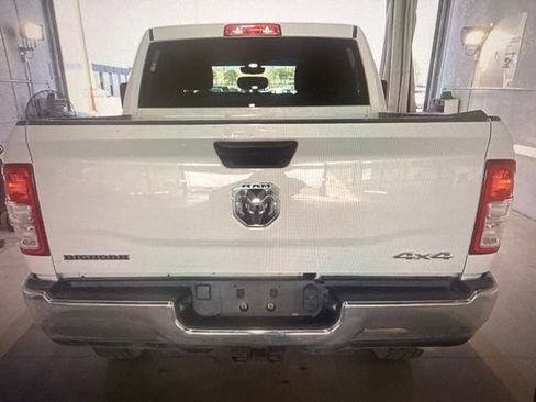 Used 2023 RAM 2500 Big Horn w/ Cold Weather Group AWD/4WD image 3