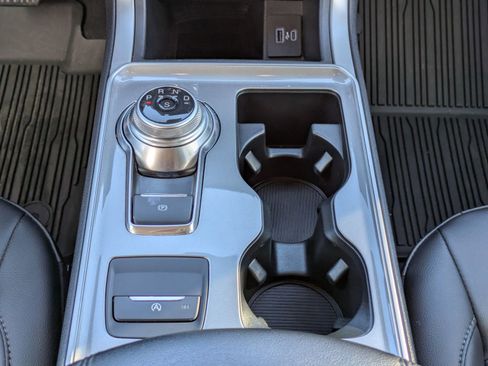 Certified 2024 Ford Edge SEL w/ Convenience Package image 21