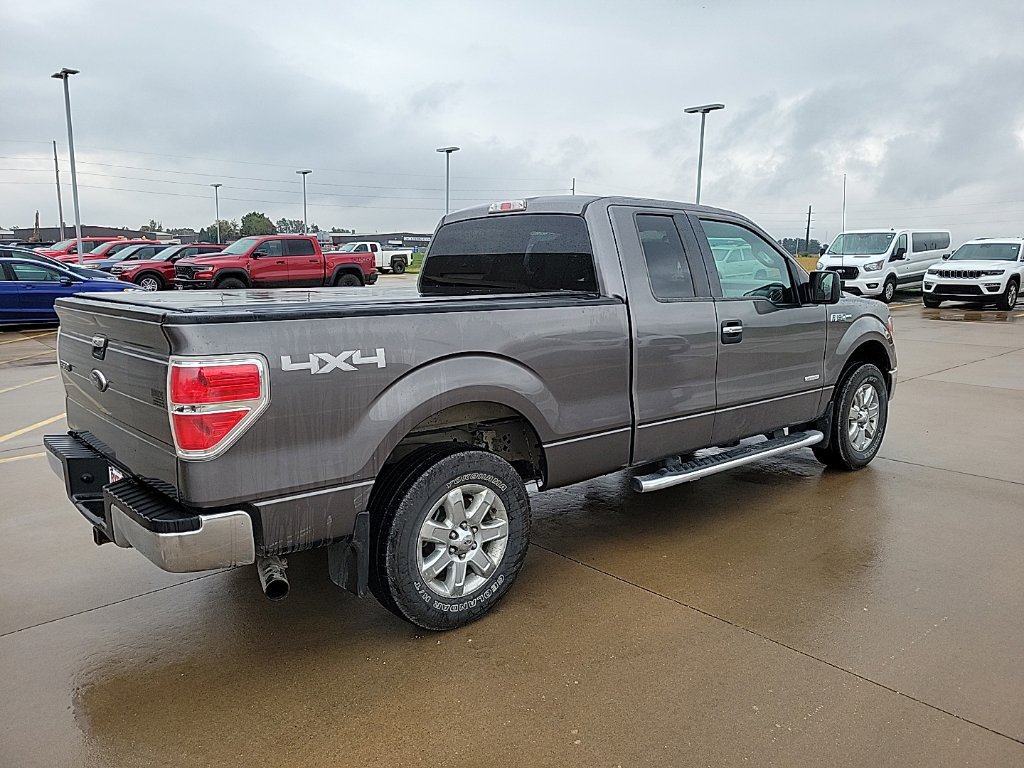 Used 2014 Ford F150 XLT w/ XLT Chrome Package AWD/4WD image 3