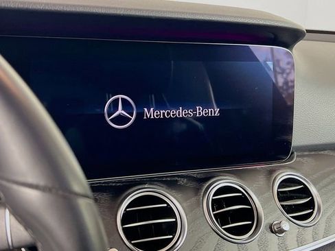 Used 2020 Mercedes-Benz E 350 Sedan image 14