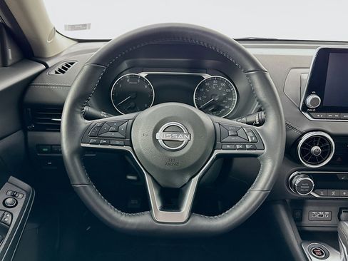 Used 2024 Nissan Sentra SV w/ All-Weather Package image 18