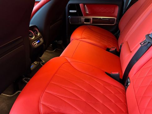 Used 2025 Mercedes-Benz G 63 AMG 4MATIC image 15
