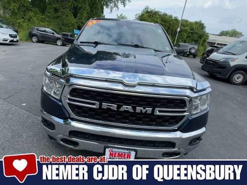 Used 2023 RAM 1500 Big Horn AWD/4WD image 3