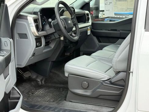 New 2024 Ford F450 XL w/ XL Chrome Package image 7
