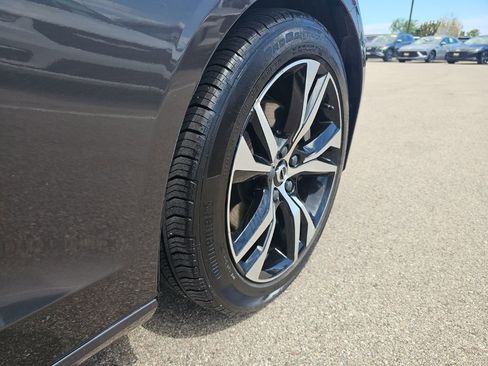 Used 2024 Volvo S60 B5 Core FWD image 37