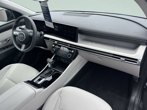 New 2026 Hyundai Tucson SEL Plus FWD image 17