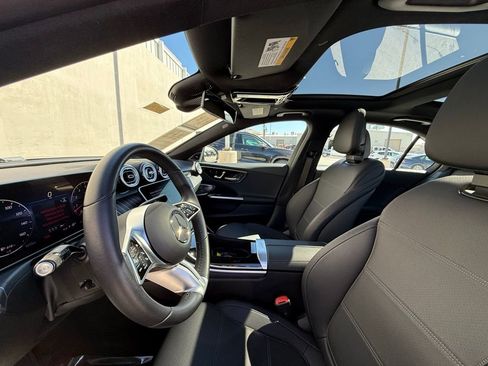 Used 2025 Mercedes-Benz C 300 Sedan image 8