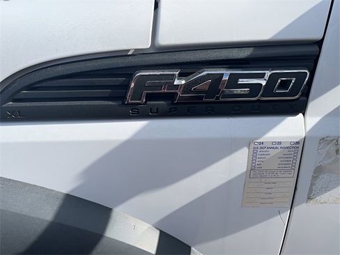 Used 2013 Ford F450 XL w/ Snow Plow Prep Pkg image 7