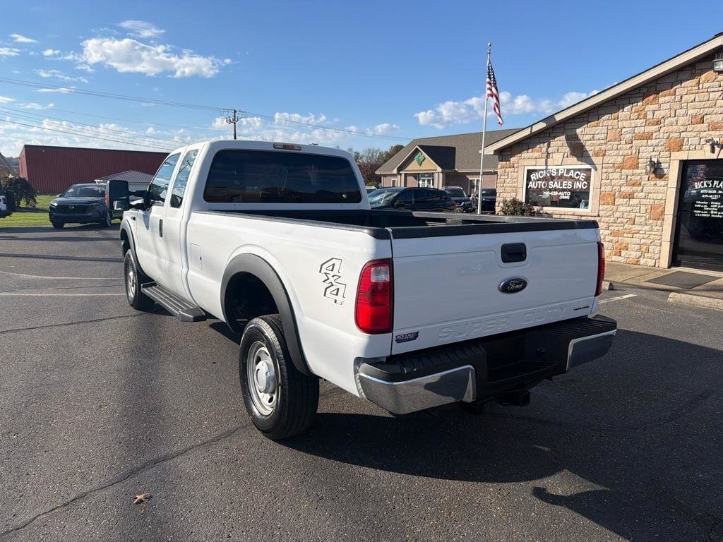 Used 2015 Ford F250 XL w/ Power Equipment Group AWD/4WD image 3