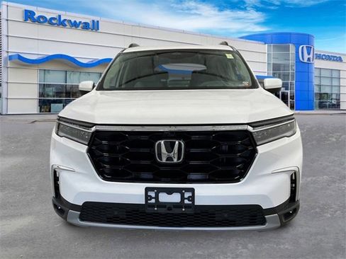 New 2025 Honda Pilot Elite image 10