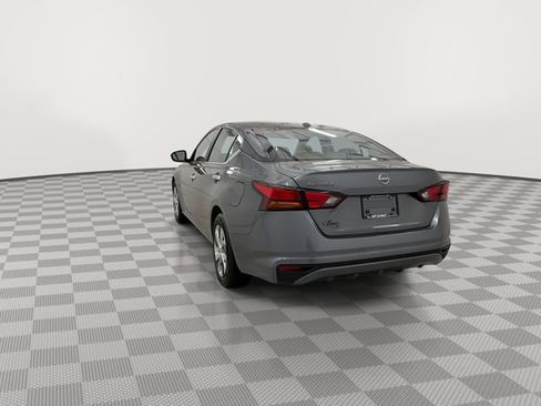Used 2025 Nissan Altima 2.5 S image 8