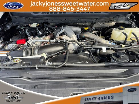 Certified 2024 Ford F250 Platinum AWD/4WD image 20