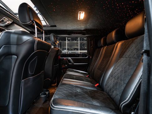 Used 2018 Mercedes-Benz G 550 Squared image 31